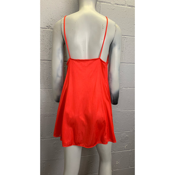 Vintage Red Nylon Baby Doll Nightgown Lace Detail Pandora Lingerie by Chic Large - Picture 6 of 8